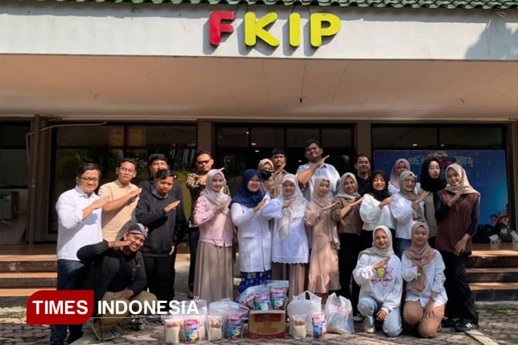 Langkah Nyata FKIP UNISMA: Mahasiswa Turun ke Masyarakat Bagikan Sembako di Hari Pangan Sedunia