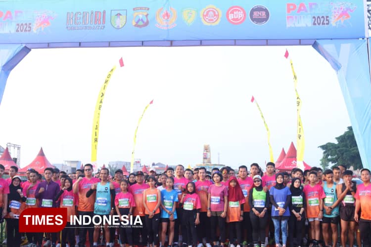 Ratusan Pelari dari Berbagai Daerah di Jatim Ikuti Pare Run 2025