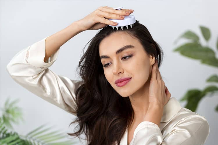Perawatan Rambut Sehat Bebas Ketombe