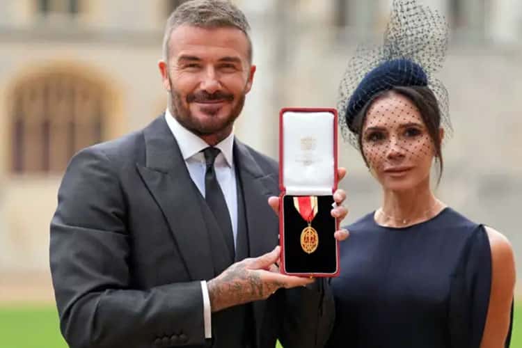 Raja Charles Anugerahi Gelar Kesatria untuk David Beckham