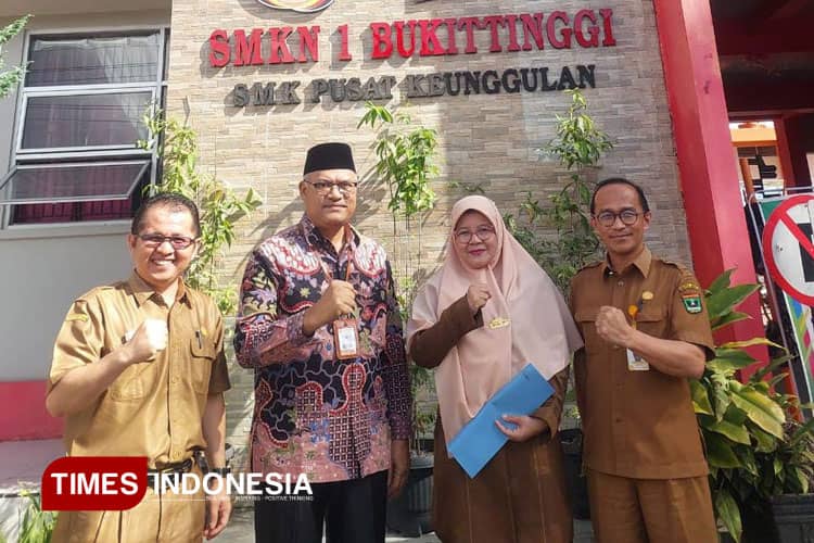TKA di SMKN 1 Bukittinggi Berjalan Lancar, Kepala Sekolah Berharap Raih Hasil Terbaik