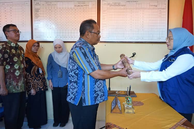 Bupati Banjarnegara Lantik Tursiman Jadi Pj Sekda, Cari Sosok yang Bisa Mengayomi Semua Pihak