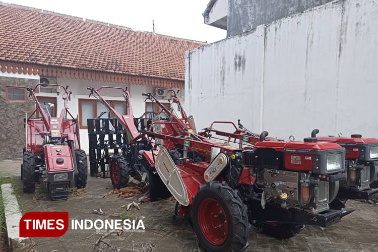 Dispertan Banyuwangi Salurkan 183 Alsintan Demi Percepat Swasembada Pangan