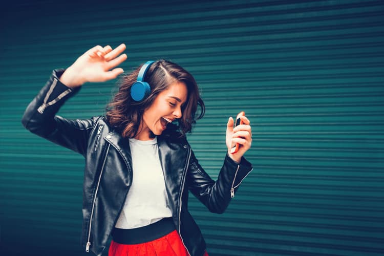 Lagu Pop Zaman Dulu vs Sekarang Ungkap Perubahan Lirik Semakin Negatif