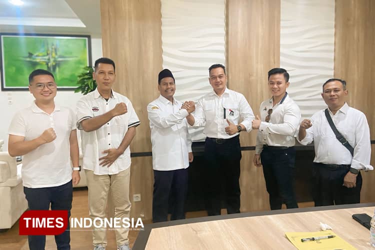 Perkuat Sinergi, DPD PSI Rembang Gelar Silaturahmi ke Bupati, Bawaslu dan KPU