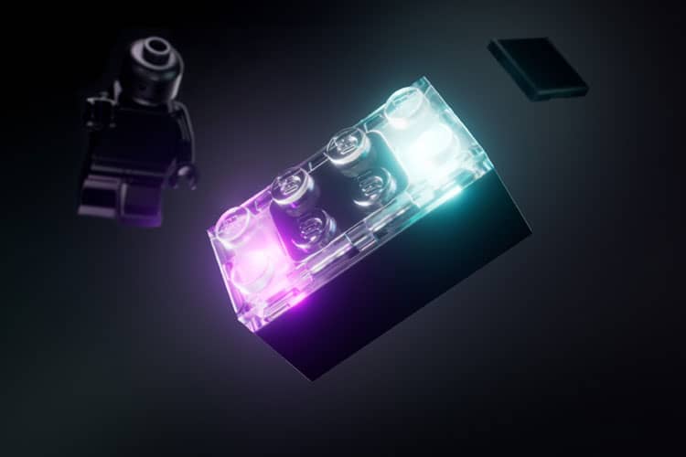 Lego Hadirkan Smart Brick, Bisa Munculkan Efek Suara hingga Cahaya Lightsaber