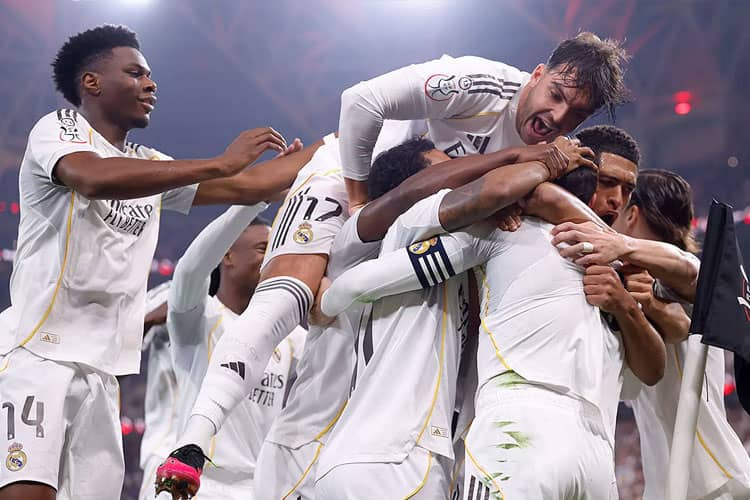 Final Piala Super Spanyol, El Clasico di Tanah Arab
