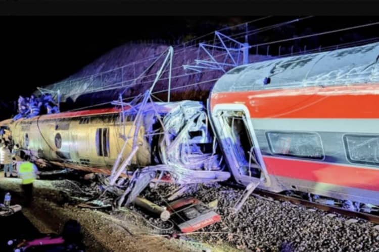 Tabrakan Dua Kereta Cepat di Spanyol Tewaskan Sedikitnya 21 Orang