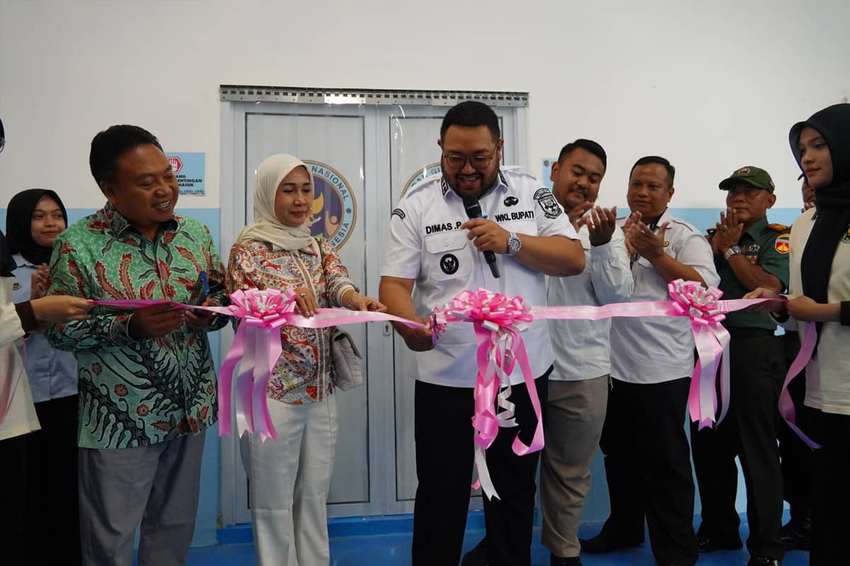 Wabup Purbalingga Launching SPPG Karangkemiri, Dimas: Menu MBG Harus Berkualitas