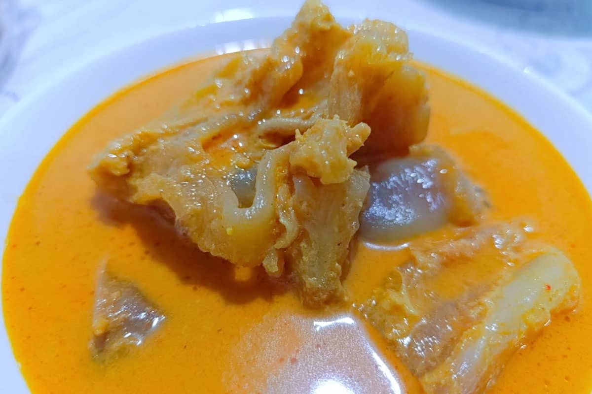 Nikmatnya Gulai Tunjang, Primadona Menu Berbuka Puasa di Kota Padang