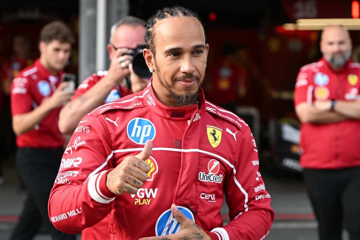 Lewis Hamilton Bantah Isu Pensiun