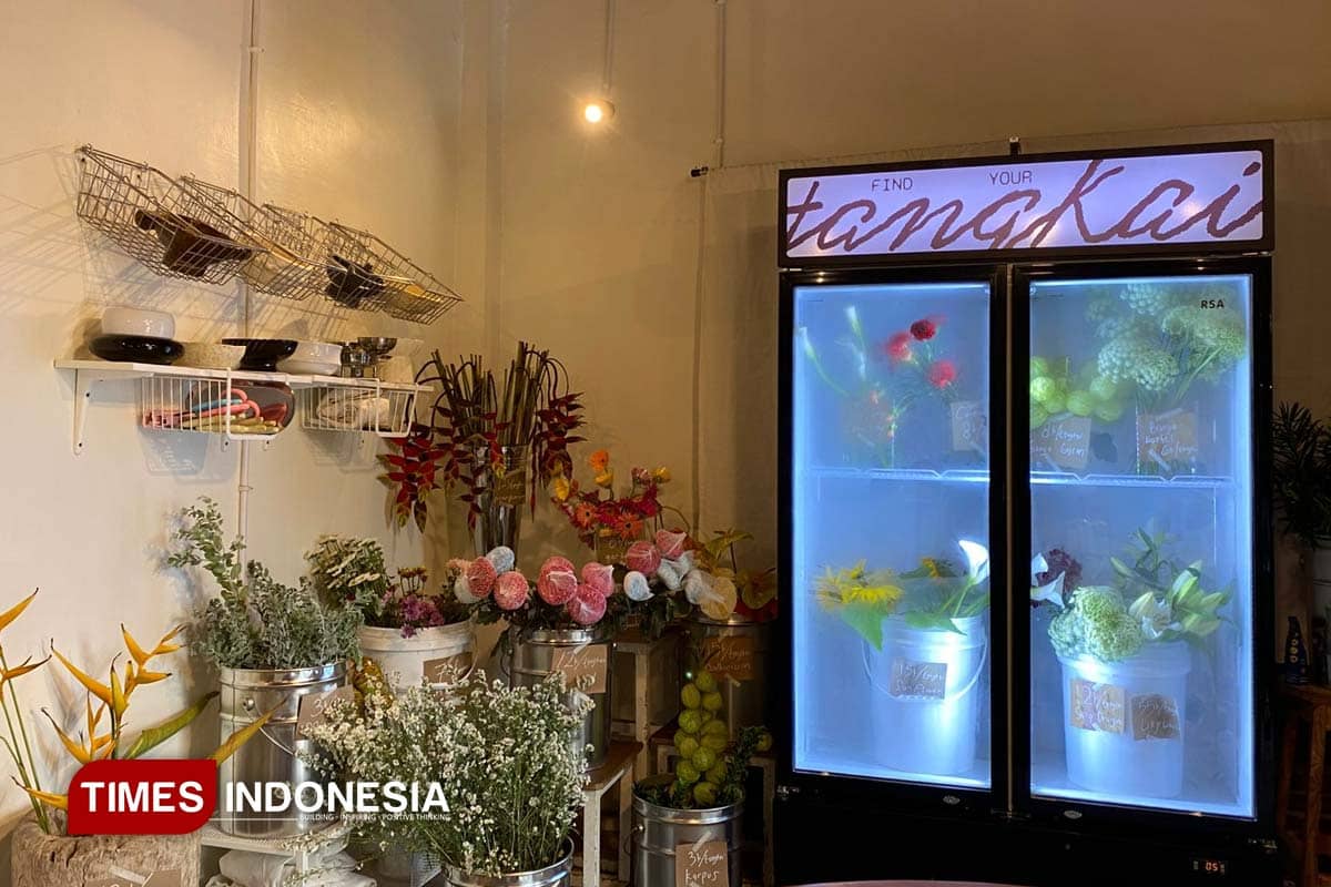 Tangkai: Studio Bunga di Kota Batu yang Tawarkan Pengalaman Merangkai Personal