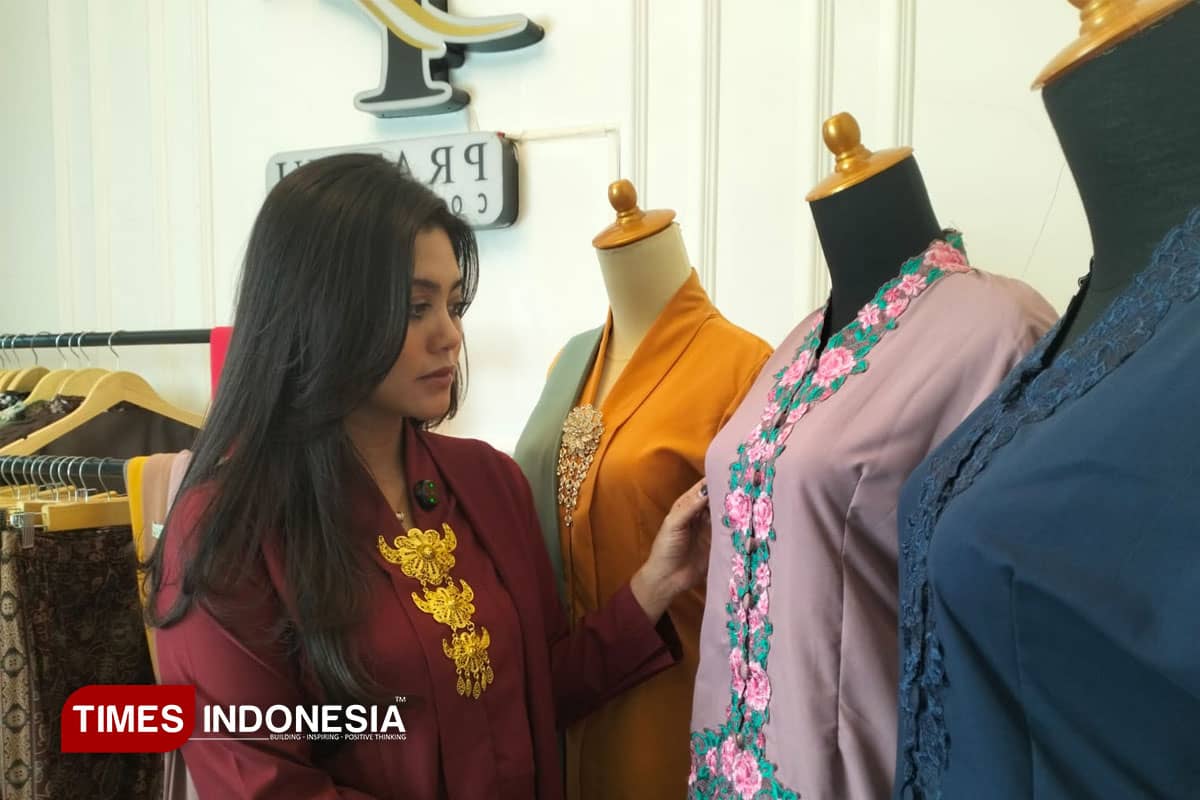 Kebaya Bordir Encim Tasikmalaya, Tren Lebaran 1447 H yang Padukan Tradisi dan Gaya Modern