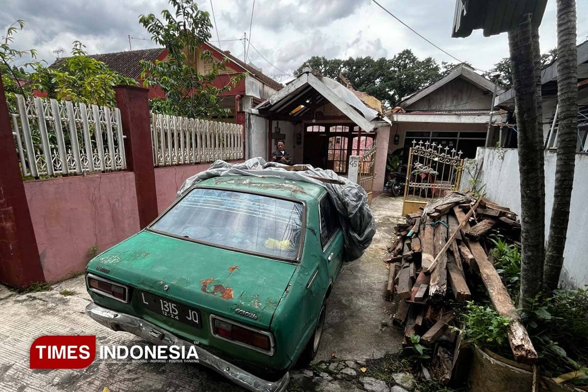 Kisah Pilu Kakek di Kota Malang Hidup Sendiri 2,5 Tahun di Mobil Orang hingga Meninggal Dunia