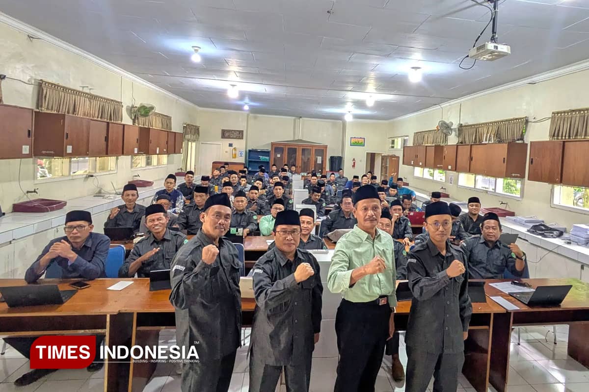 Tingkatkan Profesionalisme Guru, SMA An Nur Bululawang Gelar Pelatihan Pengelolaan Kinerja Bersama Pengawas Provinsi