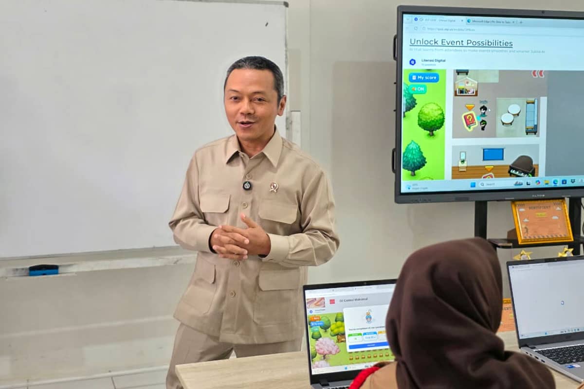 Wamendasmen: Sekolah Rakyat Jadi Instrumen Pemerataan Pendidikan Nasional
