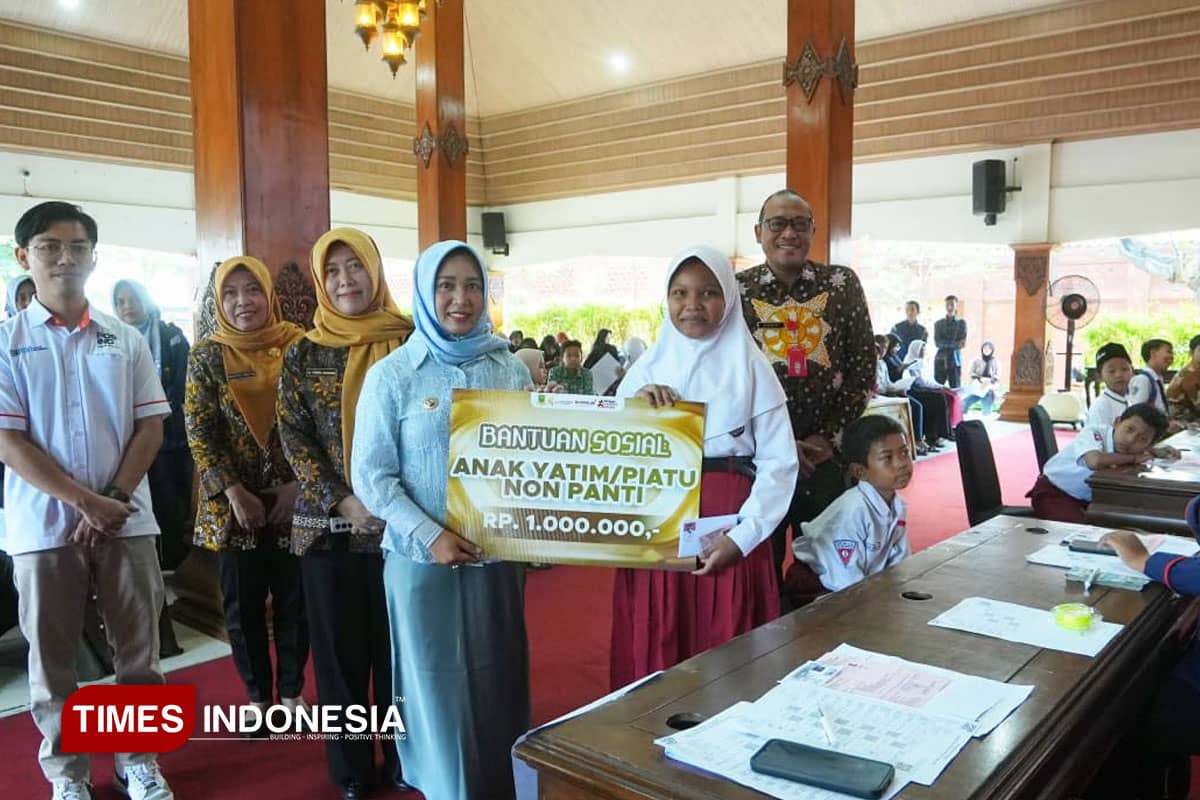 Gandeng PT Pos Indonesia, Pemkot Mojokerto Salurkan Ribuan Bantuan