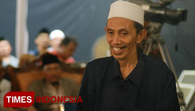 Inilah Dawuh Pengasuh Ponpes Nurul Jadid, KH Moh Zuhri Zaini Soal Pilpres 2019
