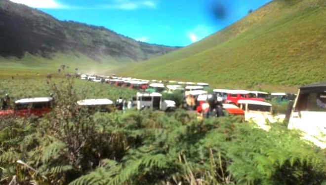 Dua Hari, Jalur Gunung Bromo Macet Panjang