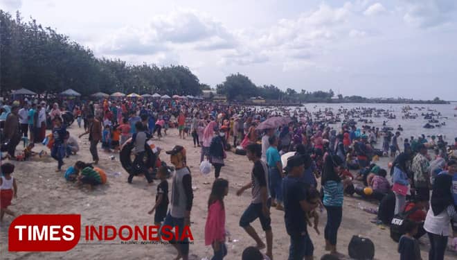 Liburan Tahun Baru, Pengunjung WPP Gresik Membludak