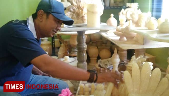 Kerajinan Batu Onyx Diminati Hingga Mancanegara