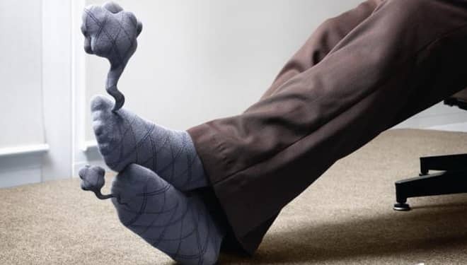 Punya Masalah Bau Kaki? Atasi dengan Cara Ini