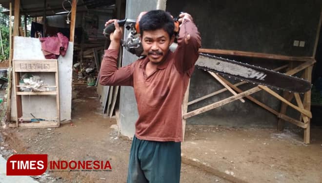 Tukang Senso Dapat Berkah TMMD Kodim Purbalingga