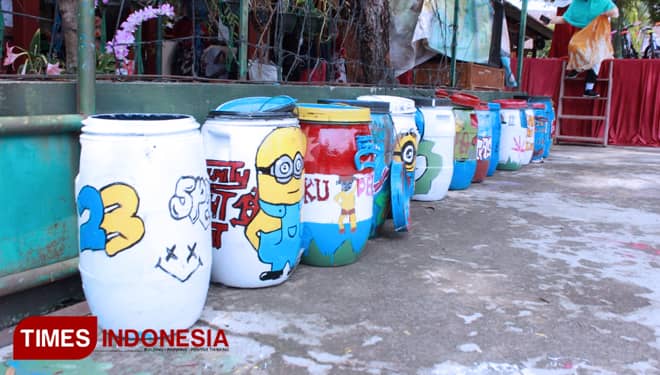 Lomba Lukis Tong Sampah Jadi Cara SMPN 2 Kutasari Jaga Kebersihan