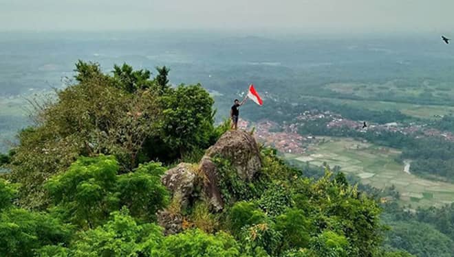 3 Destinasi Wisata Gunung yang Belum Banyak Dikunjungi di Bogor