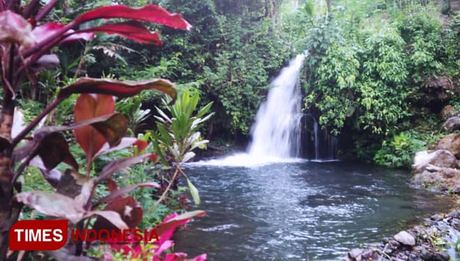 Dijaga Peri Cantik, Air Terjun Kembar Legomoro Glenmore Diyakini Bikin Awet Muda