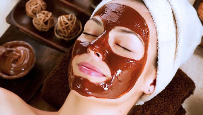 Menjaga Kesehatan Kulit dengan Masker Coklat, Bagaimana Caranya?