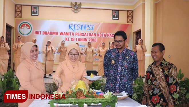 Peringatan HUT Dharma Wanita