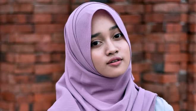 Veve Zulfikar Lantunkan Shalawat Nahdliyah di Pendapa Kabupaten Probolinggo