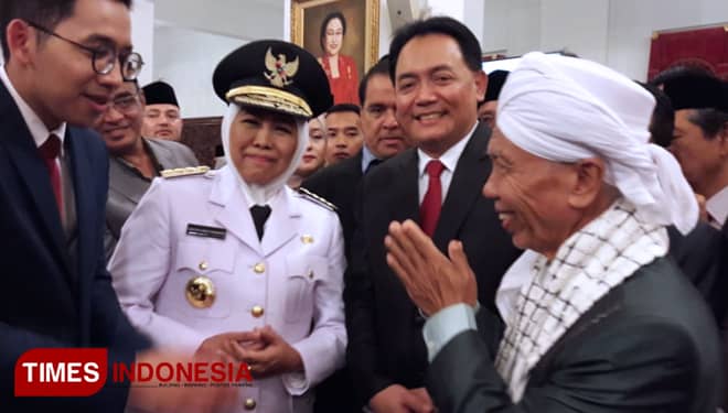 Perjalanan Panjang Hj Khofifah Indar Parawansa Itu Akhirnya Sampai di Kursi Gubernur Jatim