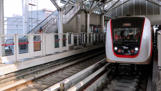 M Taufik Sebut LRT Serupa dengan Wahana Permainan Anak