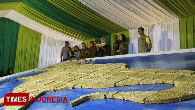 Dra Hj Khofifah Meresmikan Kampung Hijau Tempenosaurus Kota Batu
