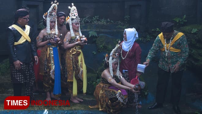 Grebeg Tengger Tirto Aji Malang as Tengger Tribe Gratitude