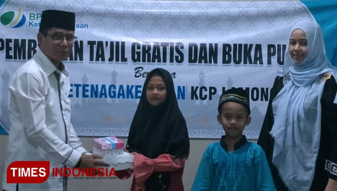 BPJS Ketenagakerjaan Lamongan Berbagi di Bulan Ramadhan