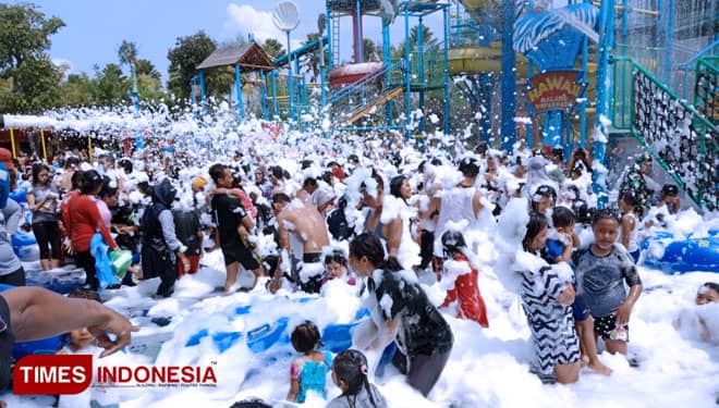 Catat....Pesta Busa Selama 18 Hari di Hawai Waterpark-MNP