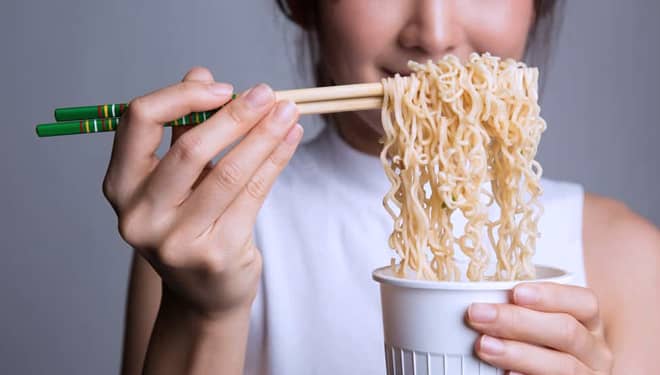 Mengapa Makan Mie Instan Tak Baik untuk Kesehatan?