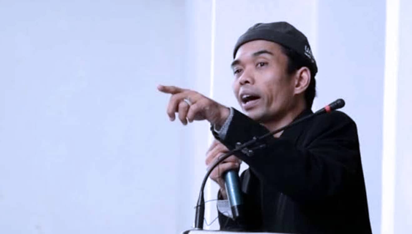 Penuhi Panggilan MUI, UAS Klarifikasi Video Soal Salib