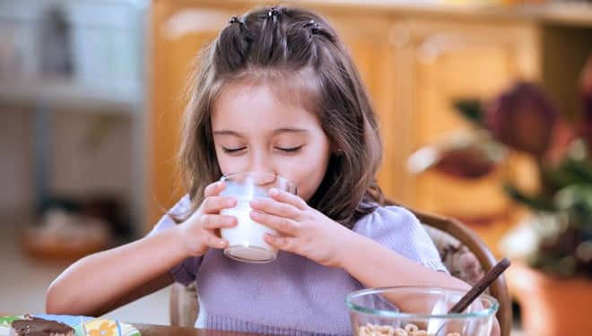 5 Manfaat Susu Almond untuk Anak-Anak