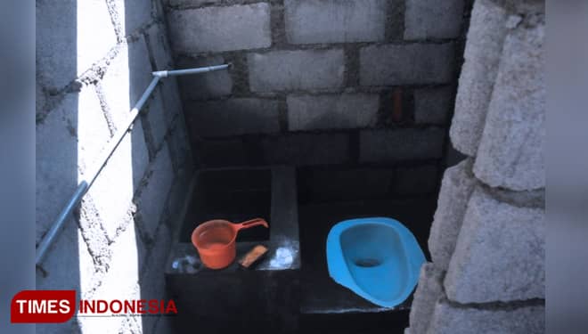 Jamban Sederhana Milik Ratno Hasil TMMD Kodim Malang-Batu