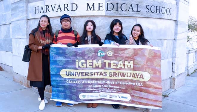 Mahasiswa FK Unsri Raih Prestasi di Boston