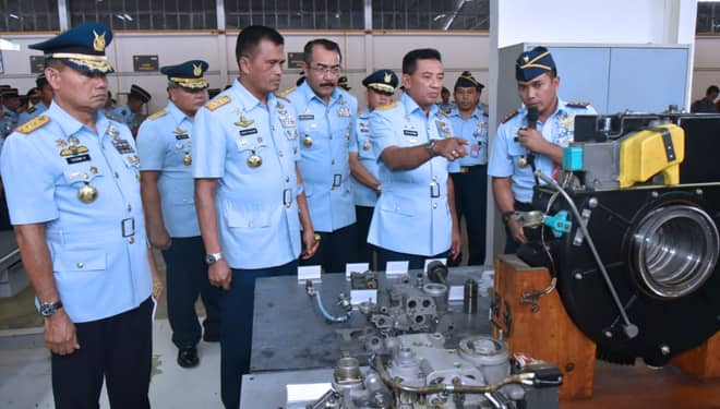 Overhoul Pesawat Hercules C-130 Kini Bisa Ditangani TNI AU