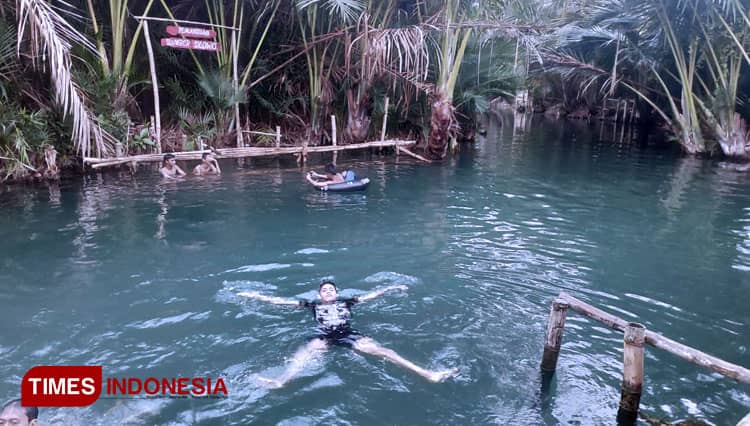 Pemandian Sendang Silowo, Wisata Alam Eksotis di Tuban