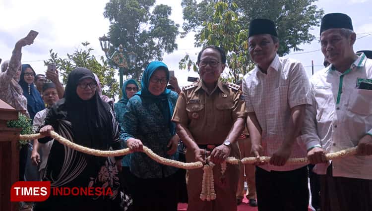 Kampung Coklat Blitar Resmikan Pintu Masuk Baru