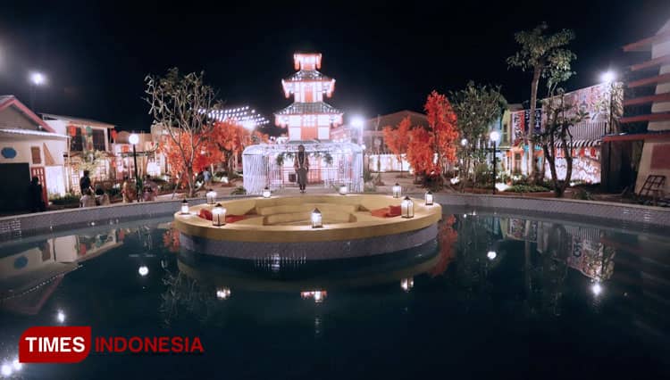 Dira Cafe dan Waterpark Balung, Main Air Sambil Menikmati Suasana Negeri Sakura