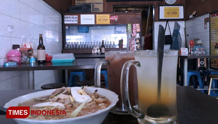 35 Tahun Menjaga Rasa, Soto Dok Lamongan Legendanya Soto di Malang
