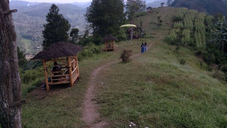 Gunung Argo Lawe, Destinasi Alam Tersembunyi Kebanggaan Trenggalek